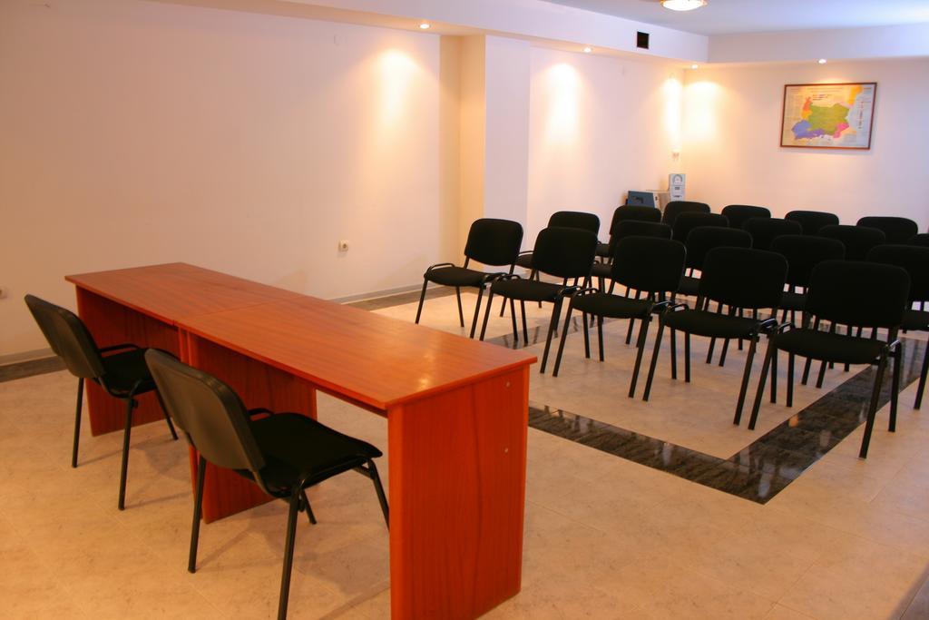 בלאגובגראד Motel Monza מראה חיצוני תמונה